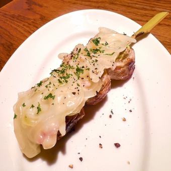 春キャベツ巻き　オニオンコンソメソース