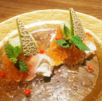 メロンと自家製チーズ豆腐の生ハム巻き