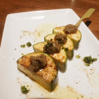 ズッキーニ串　アンチョビソース