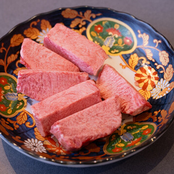 【特上コース:7150円(税込)】計460gの厳選肉をお腹いっぱい味わえるボリューム満点プラン