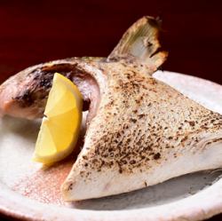 ブリカマの塩焼き