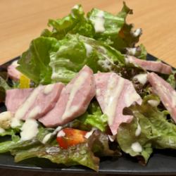Caesar salad with Gifu Meiho ham