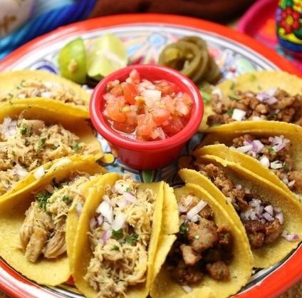 Doesn't your hand stop? The delicious taste! Mexican food is tacos! We have 6 types available!