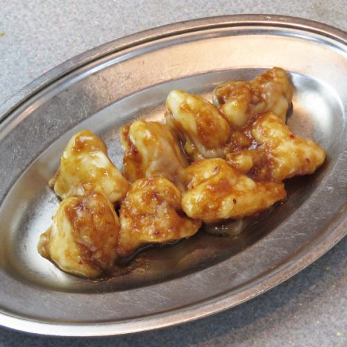 秘伝の味を守りつつ進化！手間を惜しまないヤオテイの味