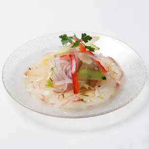 Sea bream ceviche