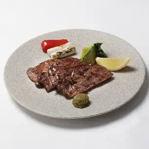 Grilled thick-cut beef tongue