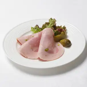 Kadoya's delicious sliced sausages