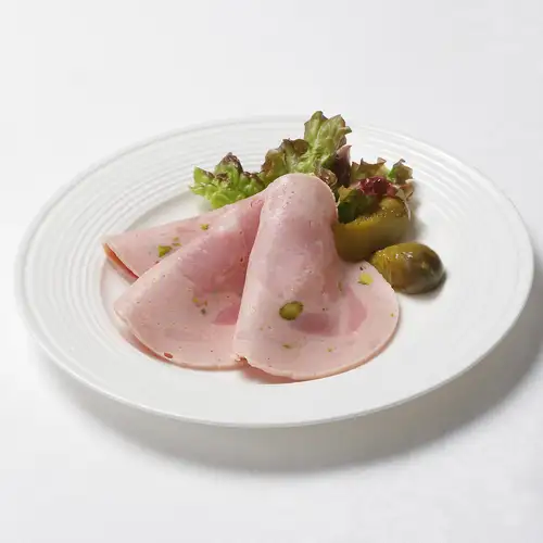 Kadoya's delicious sliced sausages