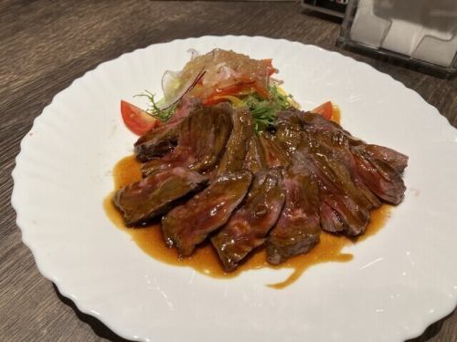 牛ハラミステーキ～赤ワインソース仕立て～