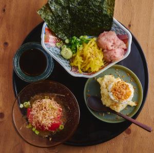 お得な三種盛り