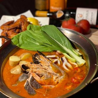 【2時間飲み放題付】南フランスマルセイユ風の海鮮トマト鍋を堪能／プレミアムコース 6000円