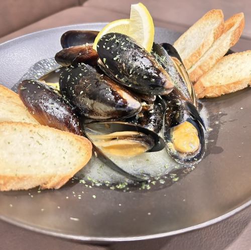 홍합의 화이트 와인 찜