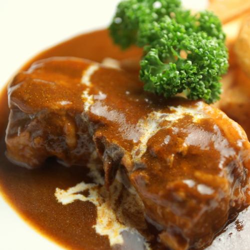 Demi-glace sauce dishes
