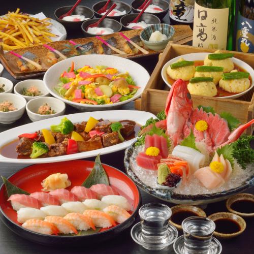 2小時無限暢飲套餐3,000日元起，在包間內享用日本各地嚴選食材製成的日本料理。