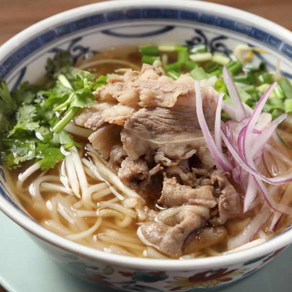 【やわらか牛肉とあっさりダシ】〆におすすめ88特製のフォー◎