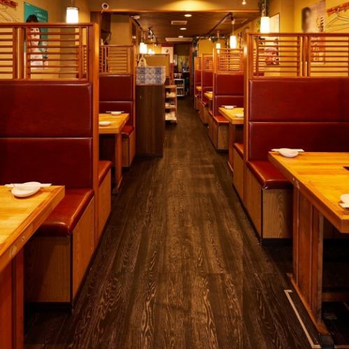 We also have semi-private rooms that can accommodate 4 to 24 people, as well as a private room on the third floor that can be rented out for up to 20 people, perfect for entertaining or large parties.Make unforgettable memories! 8 minutes walk from Akihabara Station!