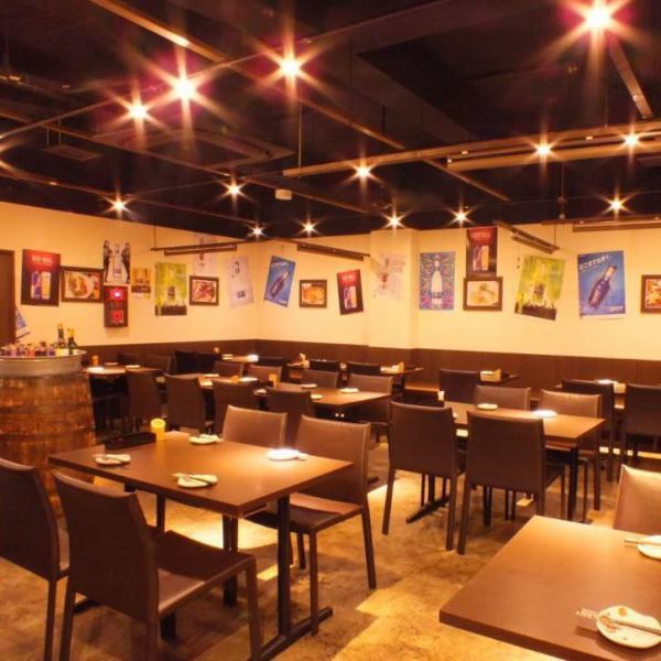 [Can be reserved for 30 people or more!] Can be reserved for 30 people or more ◎ Recommended for company banquets, local gatherings, and student banquets! (Please use course meals over 5,500 yen ♪) A spacious space that can accommodate up to 45 people when seated and 60 people when standing.We also accept use as a conference room! Please feel free to contact us!