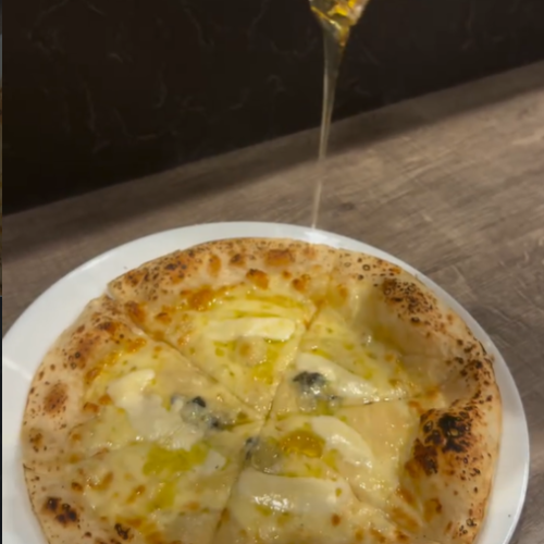 クアトロフォルマッジ