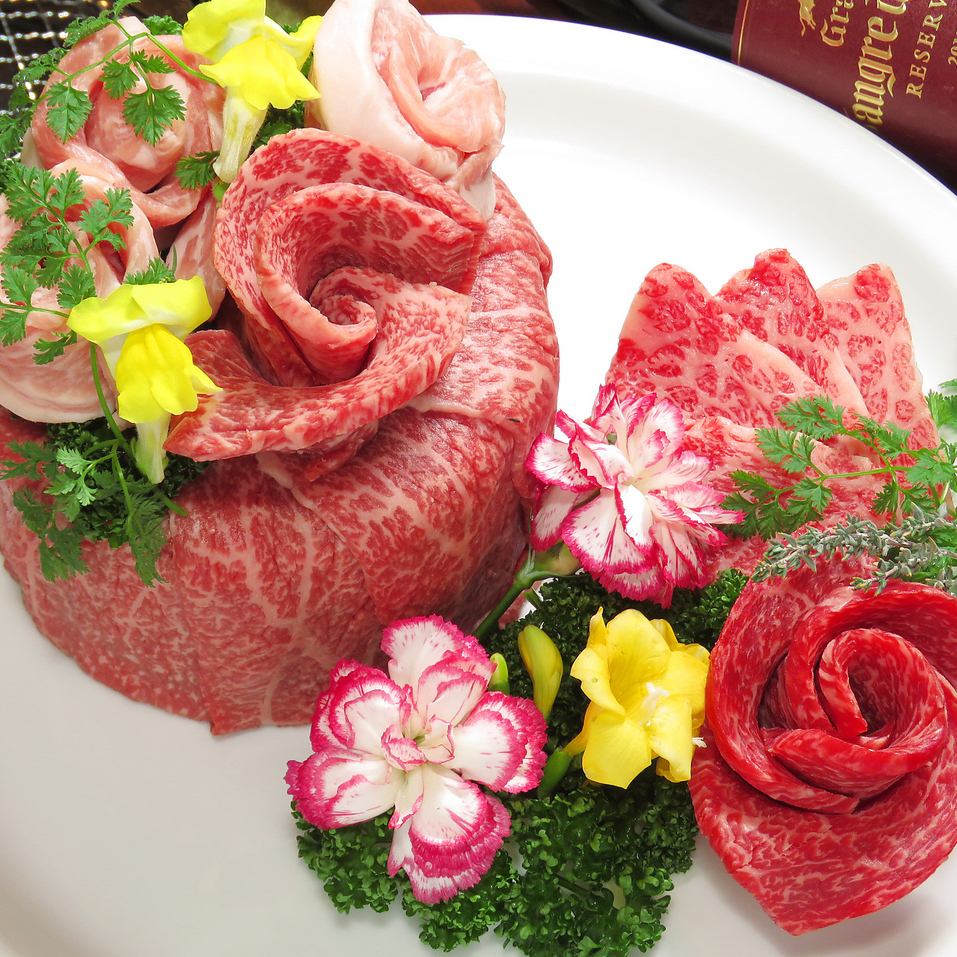 アニバーサリーコースが新しくなりました!肉ケーキでお祝い☆