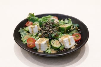 香る和風ごまダレj豆腐サラダ