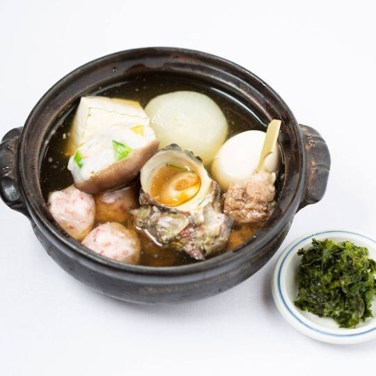 Monzen Oden! This is an oden where you can enjoy ingredients from Ishikawa, mainly from Noto.