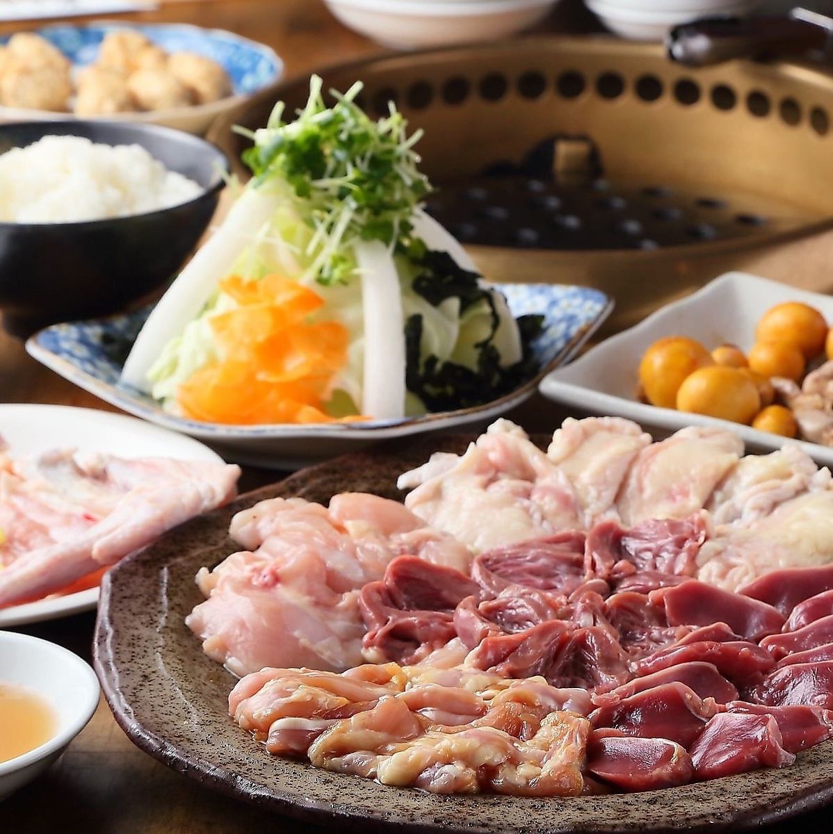 鶏肉の様々な部位を使用した新鮮な鶏料理をお召し上がり下さい◎