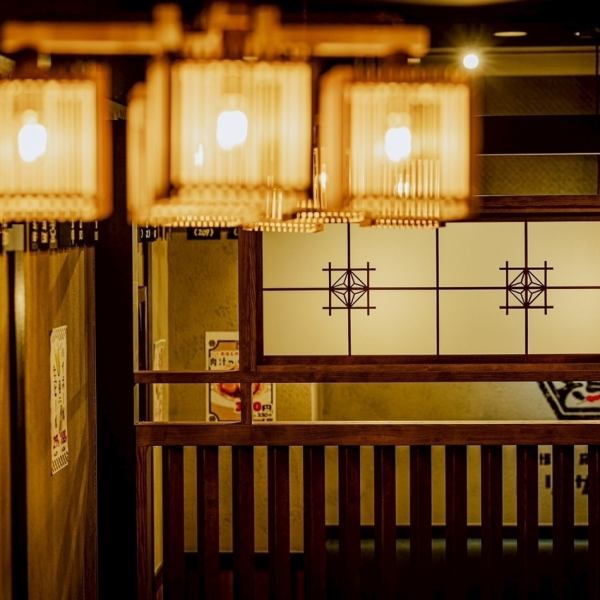 【天文館通駅から徒歩3分】各種宴会にも利便性◎とコスパ抜群のコース内容でお届け♪道玄坂宴会を応援します!最大28名様のフロア貸切も可能☆仲間との飲み会・企業宴会・歓迎会・送別会・忘年会・新年会なども受付中!単品飲み放題、巻き串、焼き鳥、博多もつ鍋など福岡名物もお任せ!3時間飲み放題コースも◎