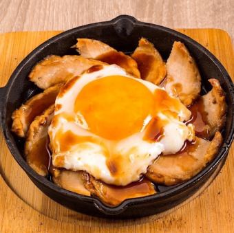 チャーシューエッグ