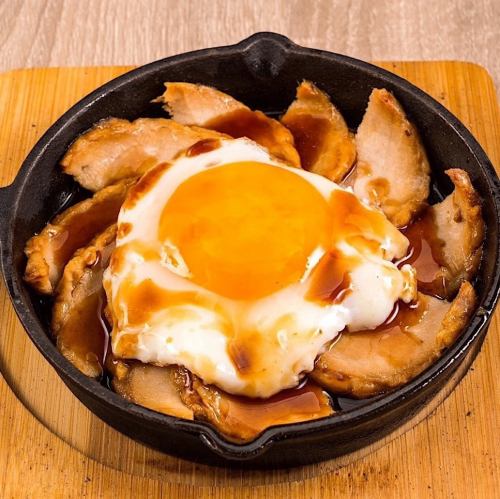 チャーシューエッグ