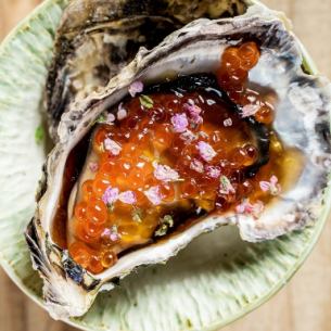 Steamed oysters from Hiroshima topped with ponzu jelly and salmon roe
