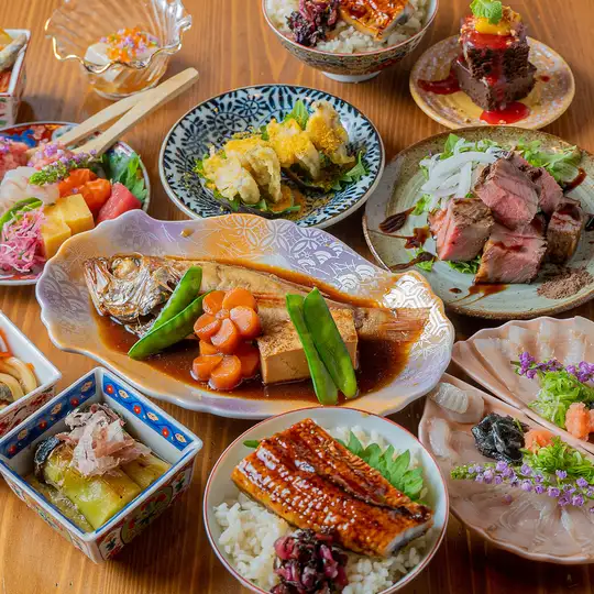 『万ぷくプラチナコース 10,000円（9品）』のどぐろ、広島牛、鰻めしなど◆2時間飲み放題付