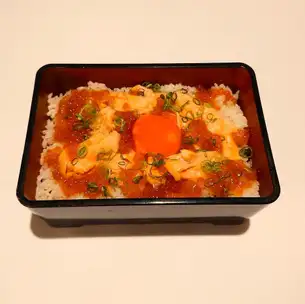 鮭とイクラの親子ご飯