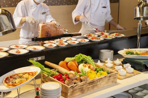 平日乔瓦尼自助午餐