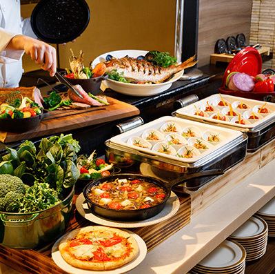 Monday to Friday Lunch Buffet 90 minutes [13:15~14:45]