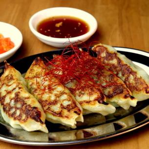 5 Korean meat dumplings