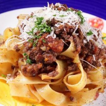 〔Bolognese di Wagyu〕和牛をつかってじっくりと煮込んだボロネーゼ