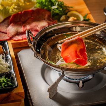 The highest quality [exquisite course] includes all-you-can-drink, Sendai beef shabu-shabu, five kinds of fresh fish, and other 8 dishes for 6,000 yen