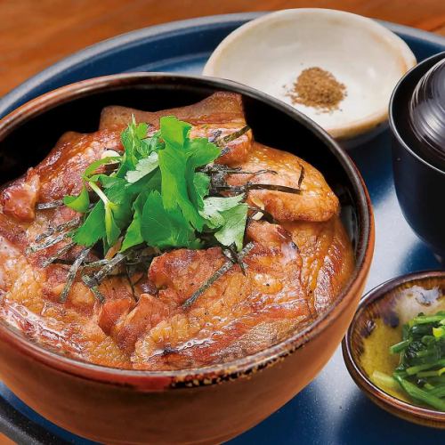 Kagoshima black pork charcoal grilled rice bowl