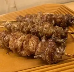 復活!グル巻きとり皮串 定番タレと新作スパイスが登場
