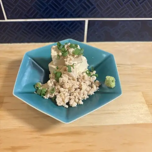 鶏そぼろとクリームチーズの醤油漬け