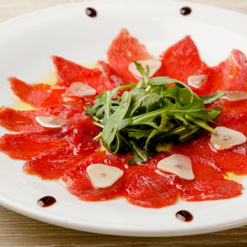 馬肉赤身のカルパッチョ