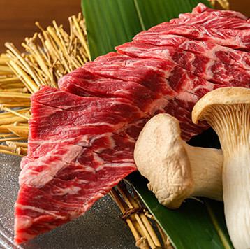 美しい華麗な包丁技も魅力