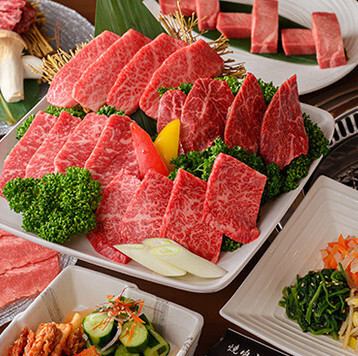 旨みを引き立てるカット技術と、仕入れにこだわった美味しい焼肉をお手頃な価格で◎