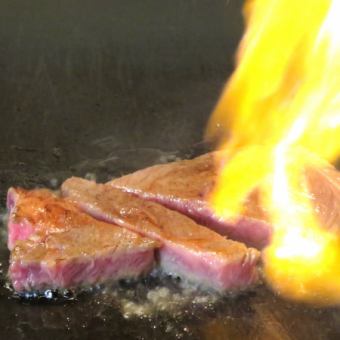 ★Choice of steak sirloin or premium thigh steak course ¥3000