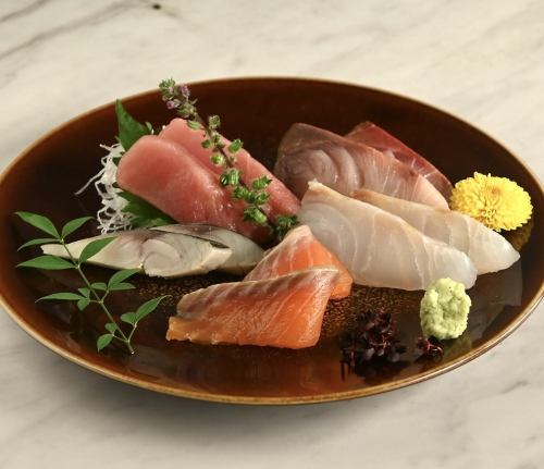 本日の刺身盛り合わせ