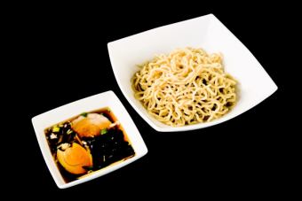 tsukemen