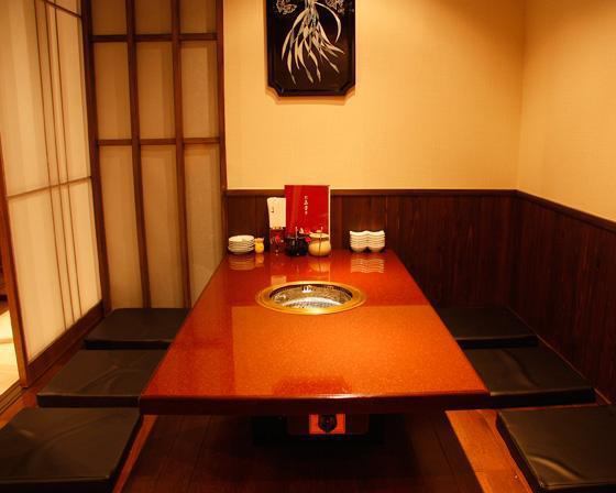 It is also recommended for hospitality and dating.Private room available.For popularity, we recommend early reservation.