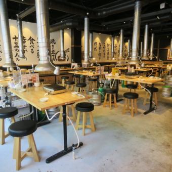 全席74名様まで入る店内は、換気も抜群に聞いており安心・安全な空間となります。