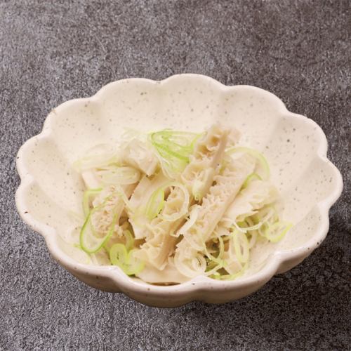 ハチノス刺し