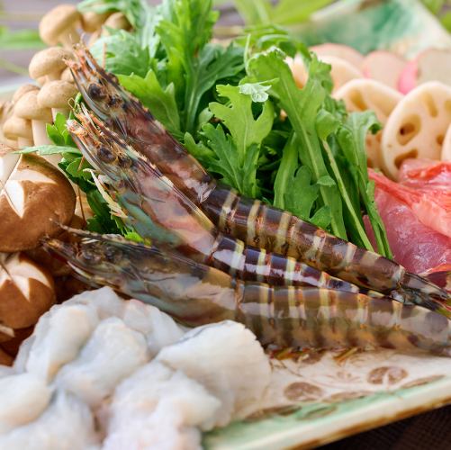 【仅限一月和二月的周日晚餐】新鲜炸天妇罗和炭烤近江牛肉套餐